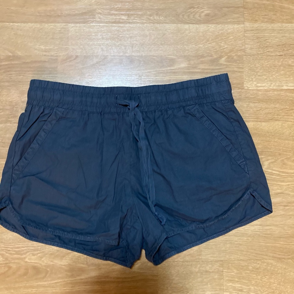 Lou & Grey XS Shorts